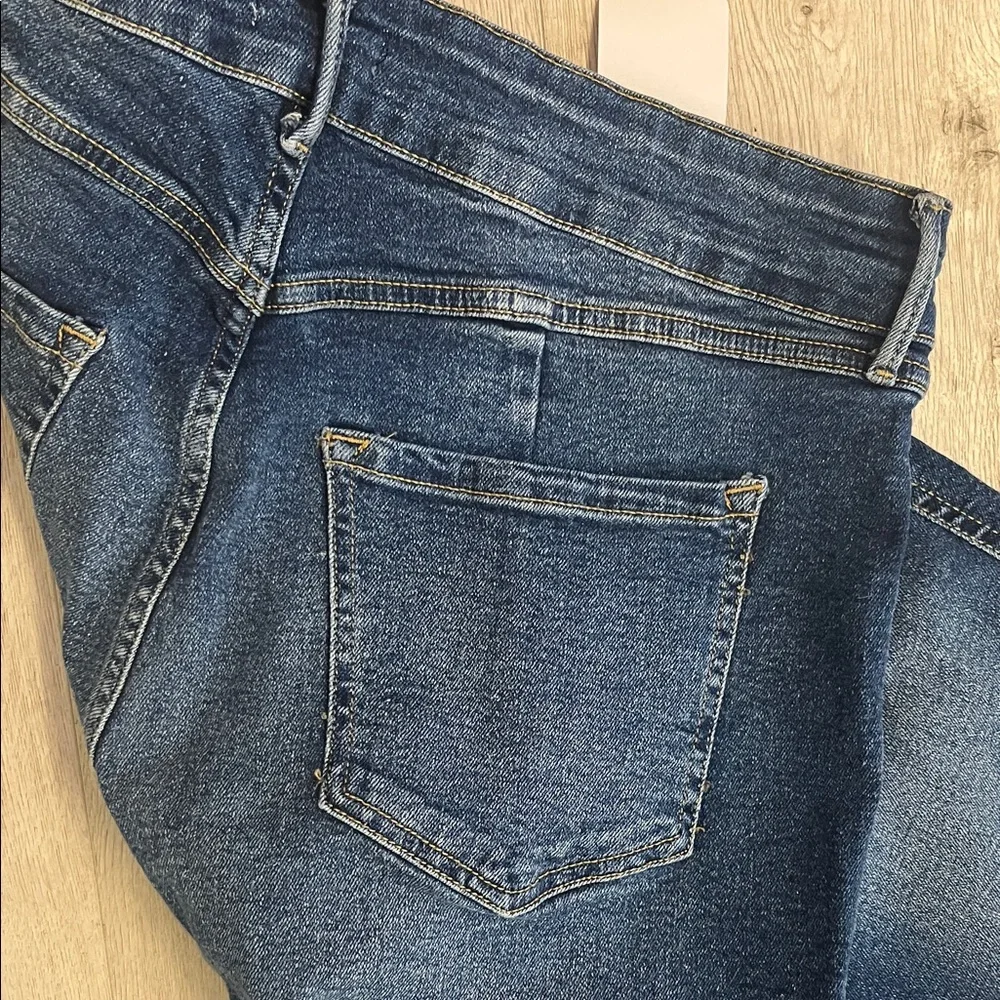 Forever 21 Dark Blue Skinny Jeans - Picture 5 of 5